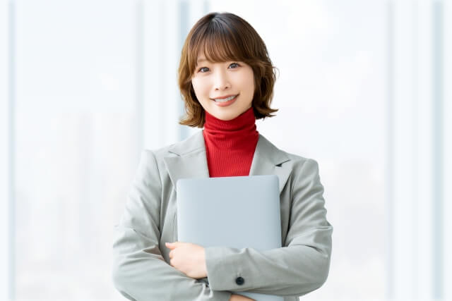 在宅ワークを目指してWEBデザイナーの世界へ。